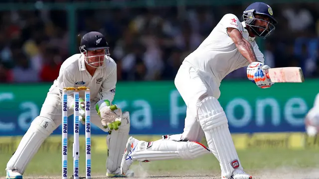 دوسری اننگز میں روندر جاڈیجا 50 رنز پر ناٹ آؤٹ رہے