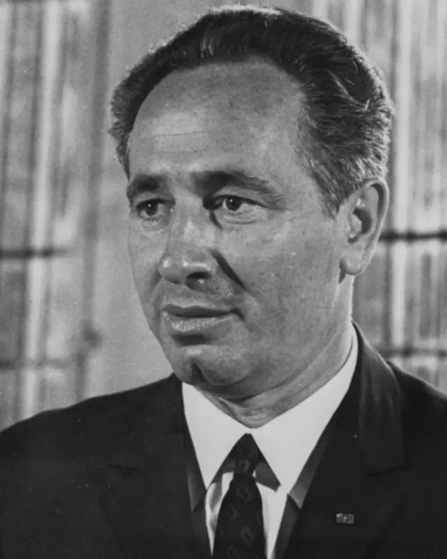 佩雷斯摄于1970年代