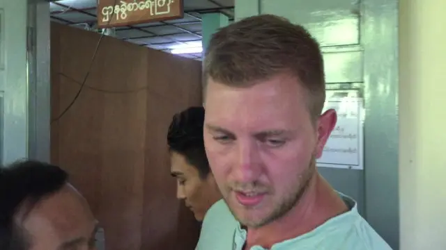 ဗီဇာကိစ္စတွေကြောင့် စစ်လေ့ စစ်ထ ရှိတဲ့ ပုံစံအတိုင်း အမြန် စစ်ပေး 