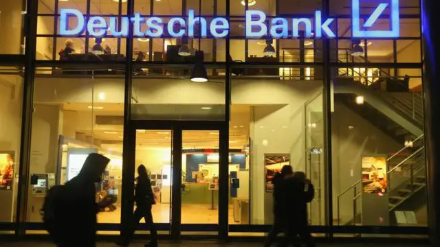 أثرت أزمة البنك على أسهم بنوك أوروبية أخرى