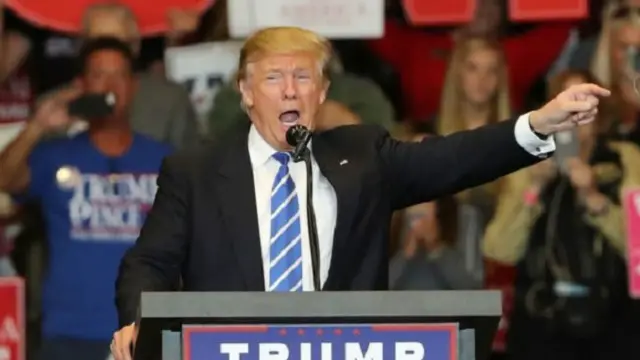 طالبت هيلاري كلينتون حملة ترامب بالرد على الاستفسارات المثارة حول خرق شركاته للحظر التجاري الأمريكي على كوبا