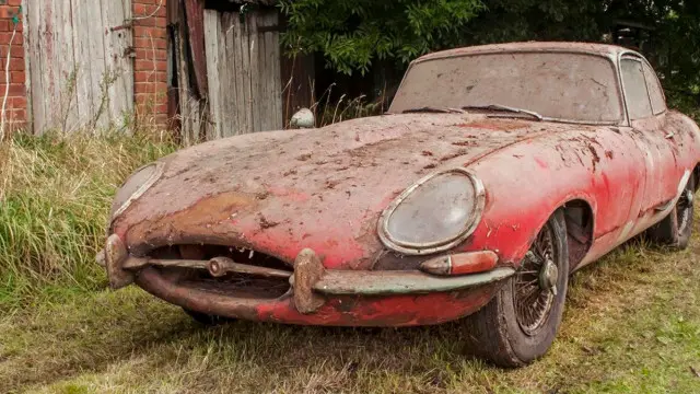 Jaguar E-type