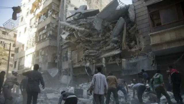 俄罗斯参与叙利亚政府军对阿勒颇的狂轰滥炸，受到国际社会的指责。