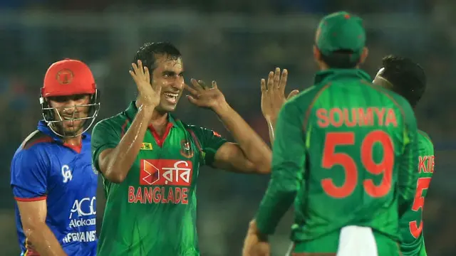 بنګله دېش د نړيوالو يو ورځينو سياليو په جدول کې په اووم او افغانستان په ۱۰ نمبر دی.