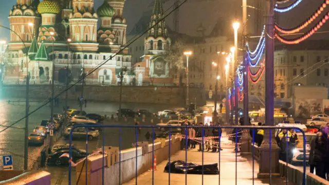 Опозиціонера Бориса Нємцова застрелили минулого року