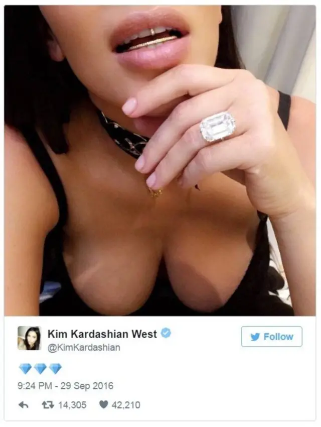 Tweet của Kim Kardashian với ảnh một chiếc nhẫn kim cương lớn