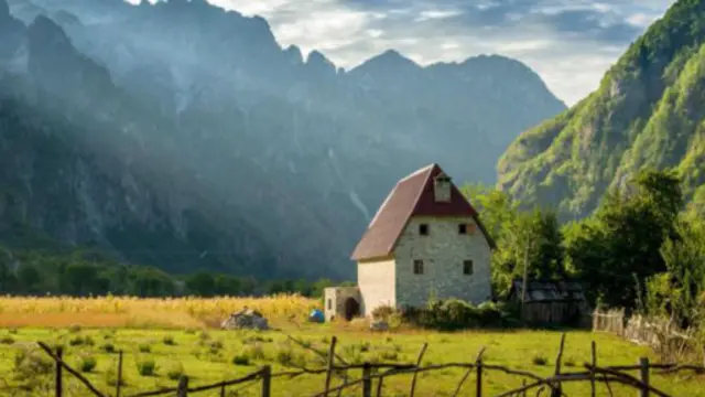 Besa：阿尔巴尼亚古老的热情好客之风（图片来源：Chad Case/Alamy）