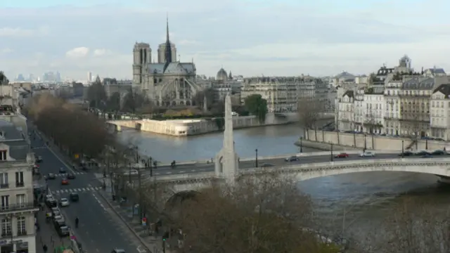 世人对巴黎的印象更多是浪漫、艺术、文化和时尚。