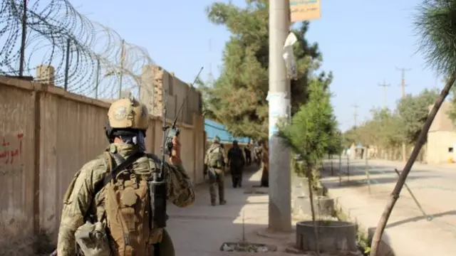 پر څلورمه ورځ هم کندوز کې جګړه روانه ده