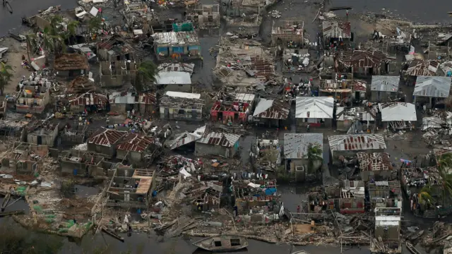 побережье Гаити разрушено ураганом "Мэтью"