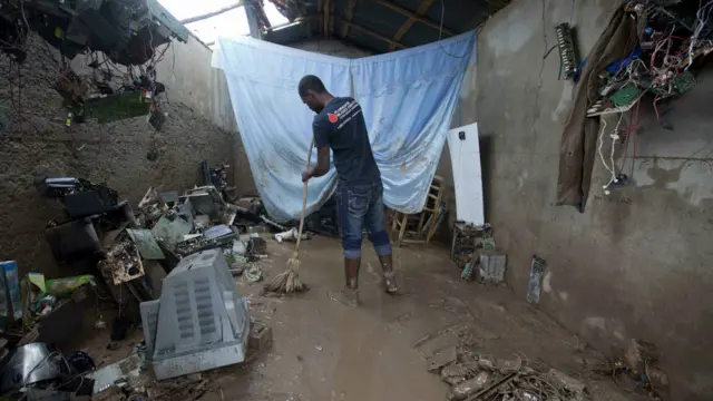 побережье Гаити разрушено ураганом "Мэтью"