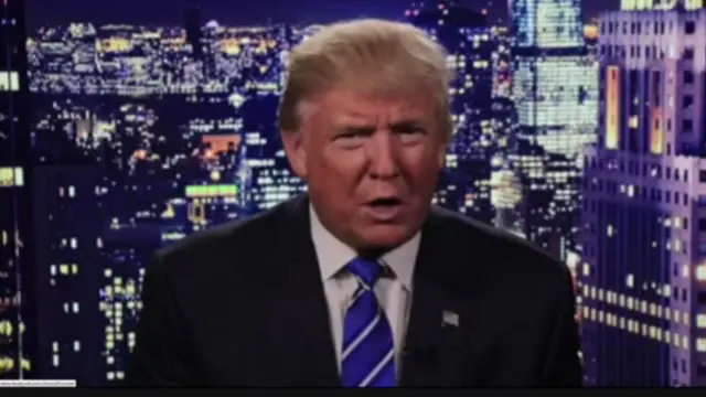 ظهر ترامب في فيديو السبت ليعتذر عن تصريحاته المهينة للنساء.