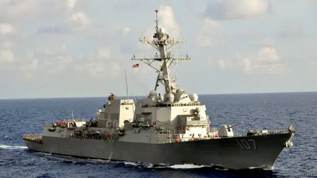 Kapal perang USS Mason, menurut Pentagon, telah diserang rudal sebanyak dua kali.