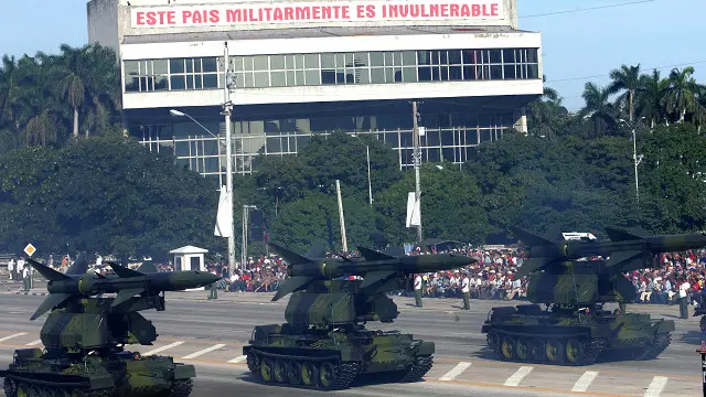 Зенітні комплекси радянського виробництва на параді 2006 року у столиці Куби Гавані