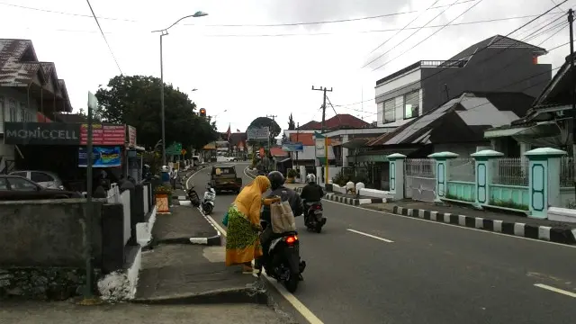 Kota Padang Panjang memiliki populasi sekitar 105.000 jiwa.