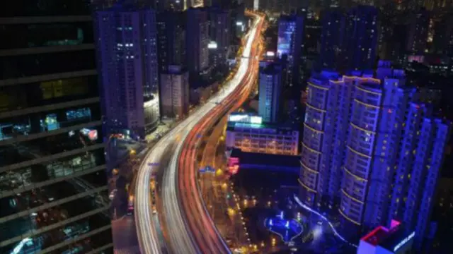 随着城市生活节奏的加快,中国消费者自行寻找服务的时间越来越少(图片来源:Getty Images)