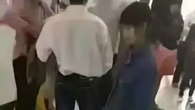 Em gái được xác định đã có bầu ba tháng