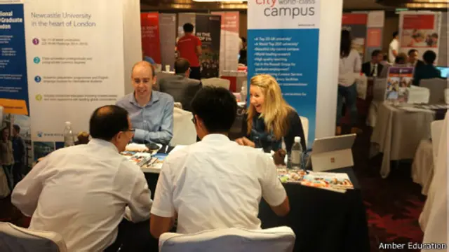 脱欧后英镑下跌，留学成本随之下降，令有意到英国留学的人数有所增加。