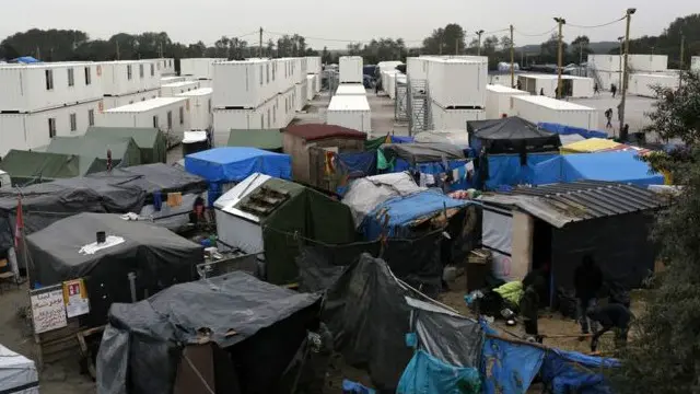 الحكومة الفرنسية ستفكك معسكر كاليه