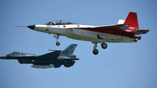 日本战机进行飞行表演（资料图片）