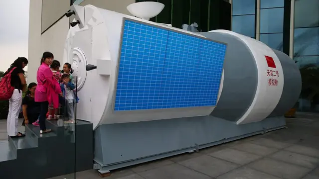 在北京展出的天宫二号载人实验室模型（18/9/2016）