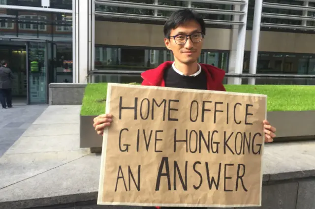 朱凯廸承认有突破的机会很微，但希望多与英国政界人士接触，向内政部施压调查。