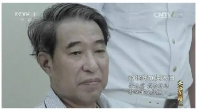 昔日的春风得意马蹄轻变成了今日的白发苍苍显枯容。