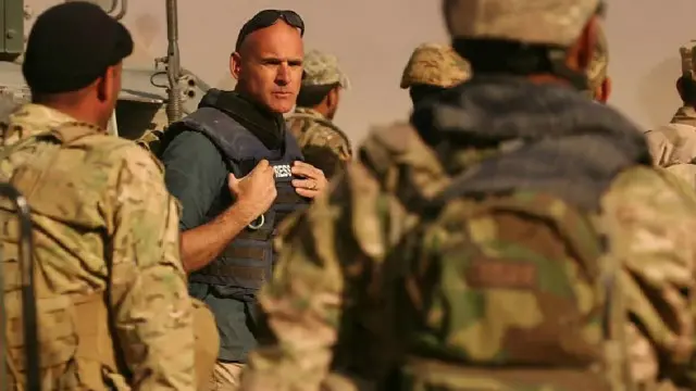 مراسل الدفاع في بي بي سي جوناثان بيل يرافق قوات الجيش العراقي في تقدمها نحو مدينة الموصل