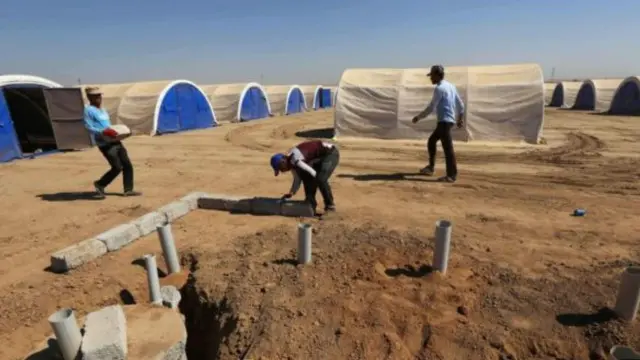 الأمم المتحدة تعتقد أن نحو 200 ألف مدني قد يفرون من الموصل خلال الأسابيع القليلة القادمة 