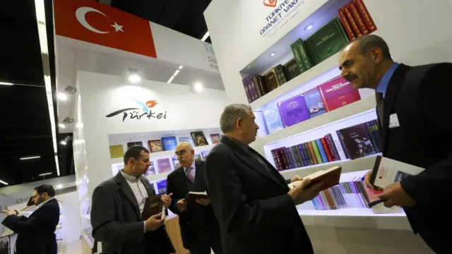 Ось так презентує свої книжки Туреччина