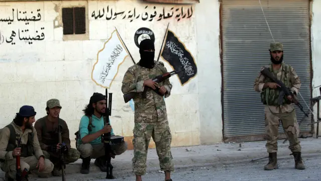 روسيا تحبذ انسحاب مسلحي جبهة النصرة من حلب