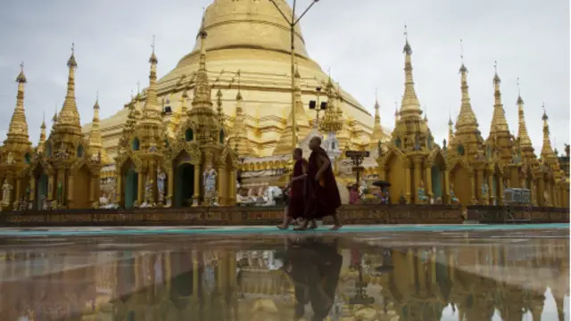 在缅甸各地的佛寺中都能见到人们用来崇拜明巫师的专门神殿（图片来源：Getty Images)