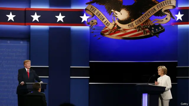 Кібер-атаки стали однією з головних тем передвиборчих перегонів у США