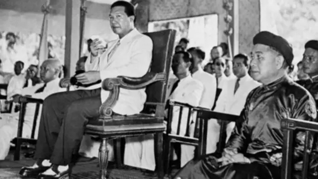 越南末代國王保大帝（左）