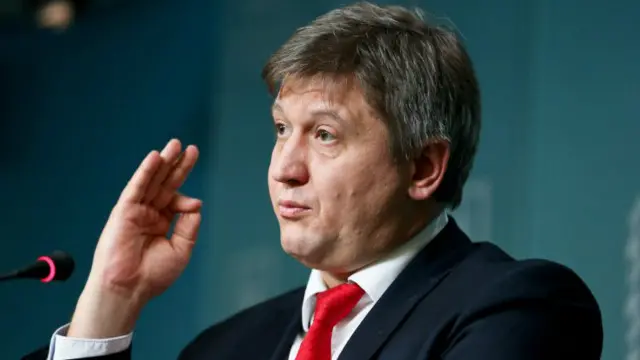 Міністр фінансів каже, що його відомство ще має порахувати, як підвищити "мінімалку" до 3200 грн