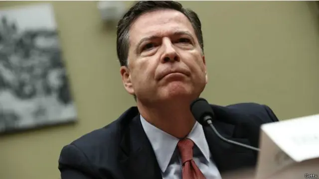 联邦调查局局长科米表示，他们将调查最新的邮件是否包含机密信息。