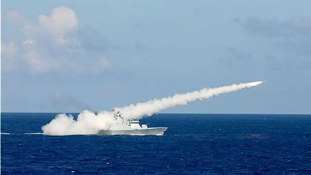 “近海多任务舰”（LMS）是高速巡逻舰，可配备直升机飞行甲板和携带导弹，主要用于海上安全、海上巡逻和侦查，也可进行灾难搜救任务。（资料图片）