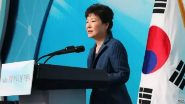 朴槿惠已就亲信干政丑闻向国民道歉。