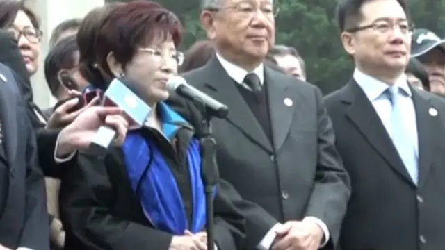 洪秀柱）上午在南京中山陵谒陵结束后在中山陵博爱广场发表谈话