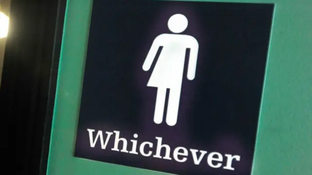 西方的男女共用廁所不標出具體性別