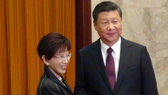 中国国民党主席洪秀柱与中国国家主席习近平11月1日在北京人民大会堂会面