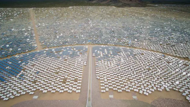 谷歌投资的伊万帕太阳能发电设施(图片来源: Getty Images)