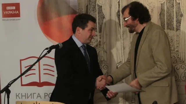 У 2013 році Ярослав Мельник став переможцем конкурсу Книга року ВВС з книогю "Далекий простір"