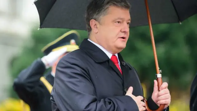 Петро Порошенко затягнув з вітаннями обраному президенту США