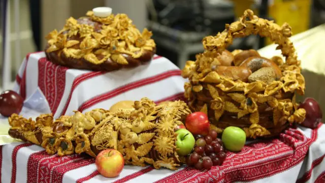 Після двох років жорсткої економії нинішня осінь виявилася щедрою на соціальні ініціативи уряду