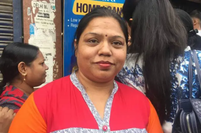 印度·麦赫拉说她支持政府的决定。