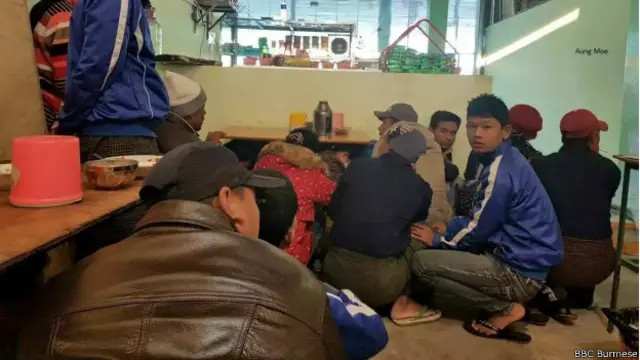 发生武装冲突的地点之一缅甸边界城镇木姐县，平民在家中躲避（图片来源：BBC缅甸语）