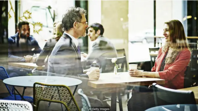 工作配偶擁有相同的幽默感，而且會給予彼此極高的信任和支持