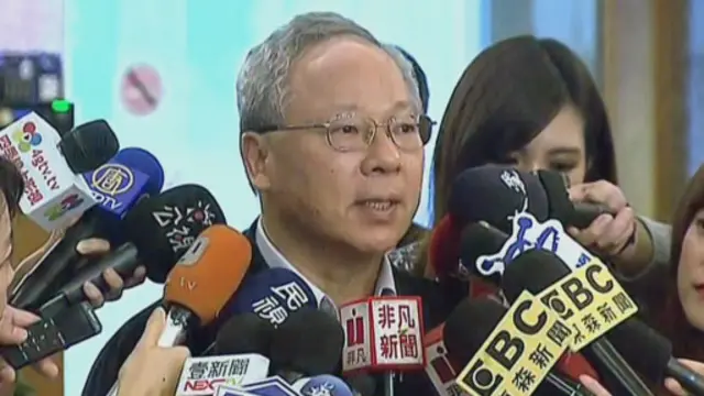 台湾交通部次长范植谷表示，将要求复兴航空全力保障旅客权益跟飞航安全(BBC Chinese).jpg