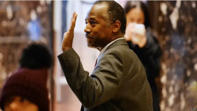本·卡尔森（Ben Carson）亦暗示，他也可能被任命担任特朗普政府中的某个职务。